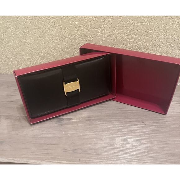 Salvatore Ferragamo Vara Bow Continental Wallet Black Leather Folding - Picture 4 of 4